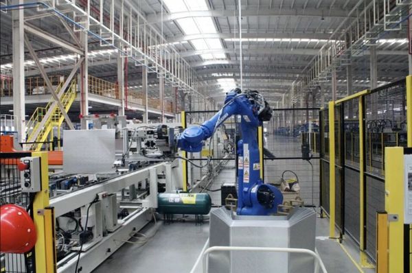 守破局新生再启新程新飞四十载品质坚